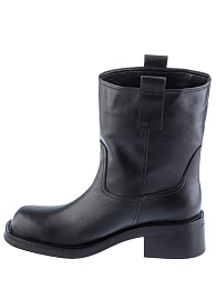 A00580303 Ботинки